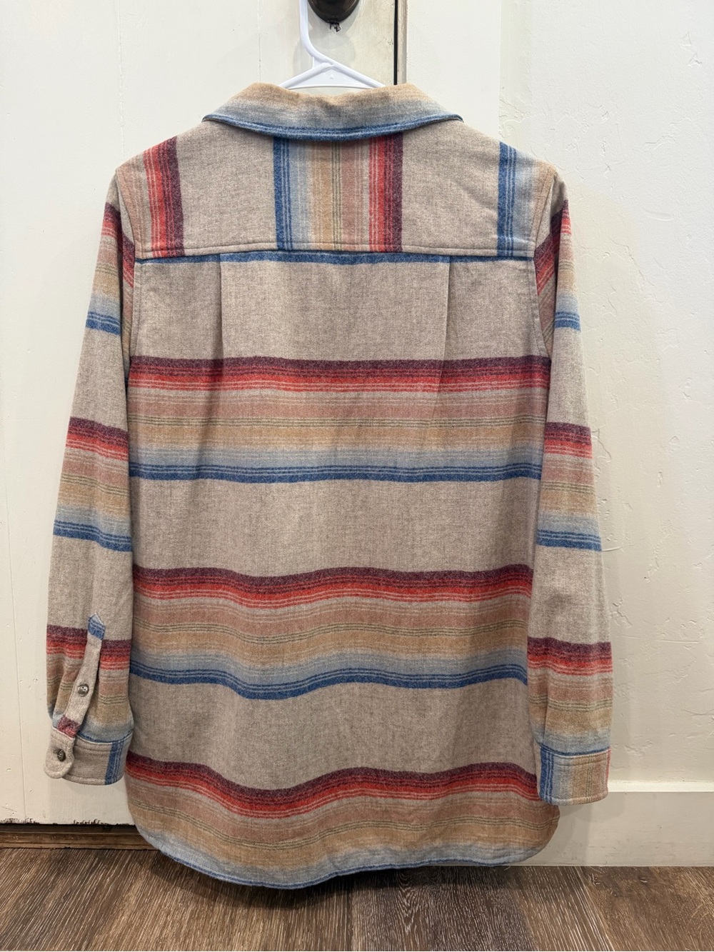 Pendleton 100% Washable Virgin Wool Umatilla Striped Board Shirt - Picture 3 of 4